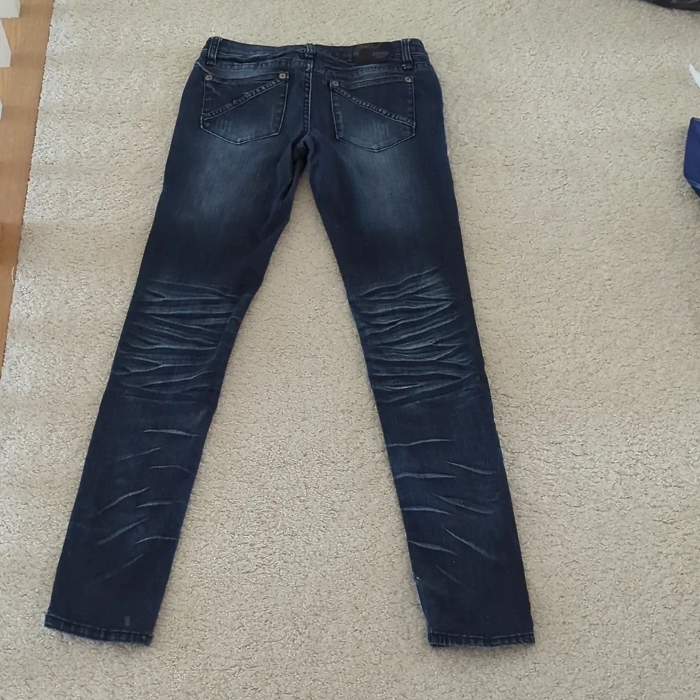 Jeans - Picture 6 of 9